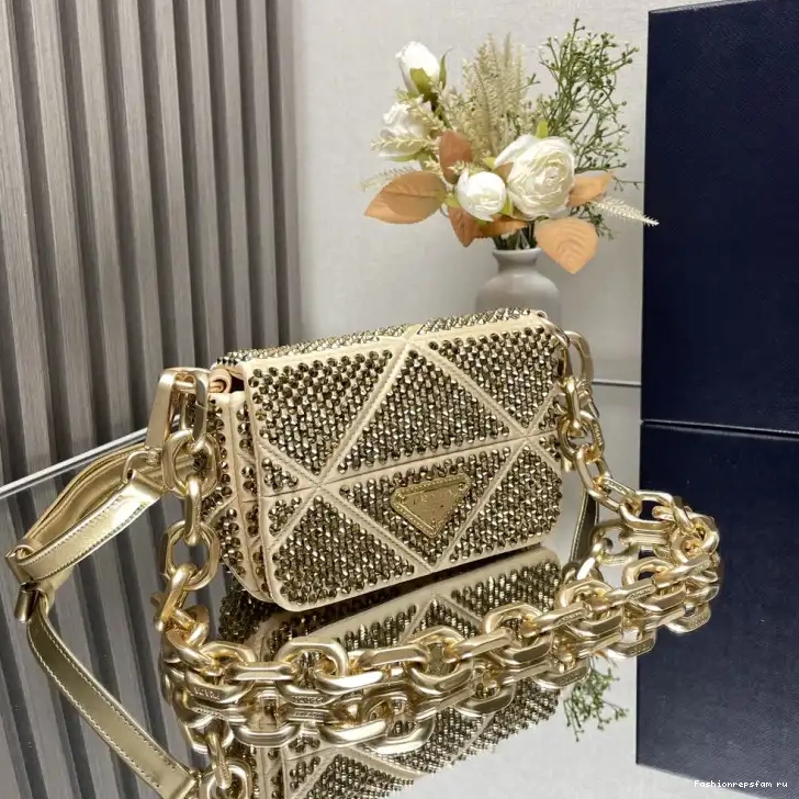 Fashionrepsfam ru 2406YA0087 Bags Prada 0624